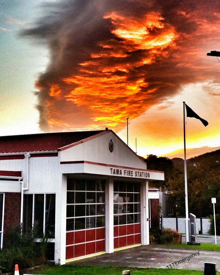 Sky over Tawa - 19 May 2016 - morning